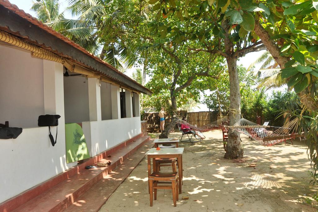 Angeo Beach House Apartamento Alappuzha Exterior foto